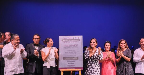  Celebran la inauguración del Teatro de la Ciudad de Cancún, un espacio para la cultura 