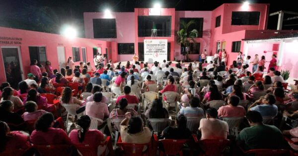 Nivardo Mena rehabilita instalaciones del DIF Municipal en Lázaro Cárdenas