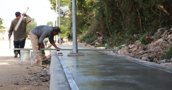 Ciudad Mujeres se moderniza con pavimentación, alumbrado LED y otras obras