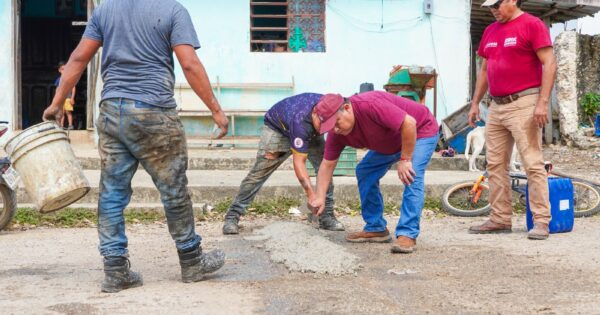 Erik Borges Yam refuerza la seguridad vial de las comunidades en José María Morelos