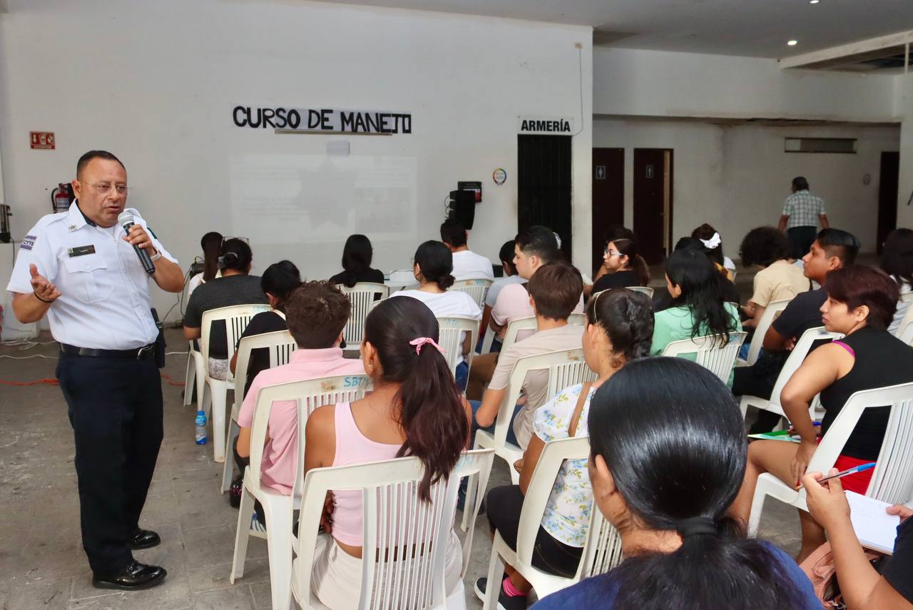 Curso de manejo en Puerto Morelos