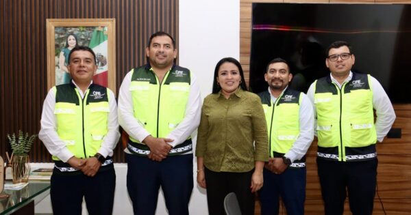 Buscarán mejorar la electrificación de Puerto Morelos
