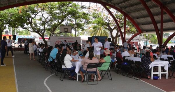 Masiva respuesta en Cozumel en foro contra el Cuarto Muelle