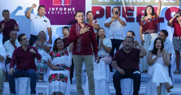 1er Informe legislativo Alberto Batún Chulím D1