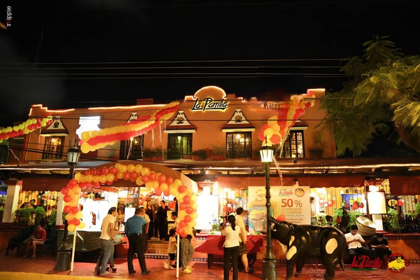 La Parrilla celebra 50 años de sabor y tradición mexicana